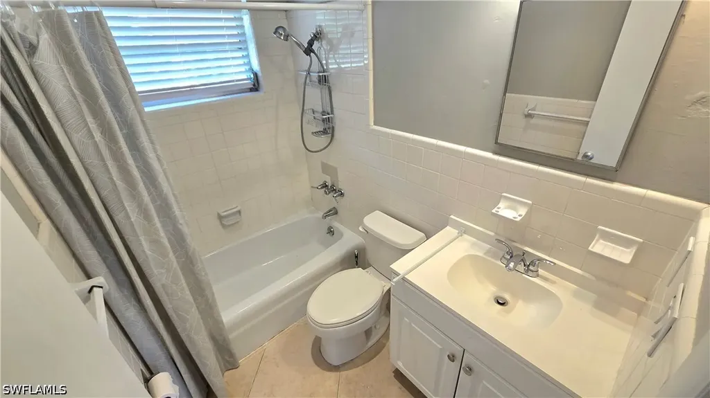 5529 Hardee Street Naples FL 34113
