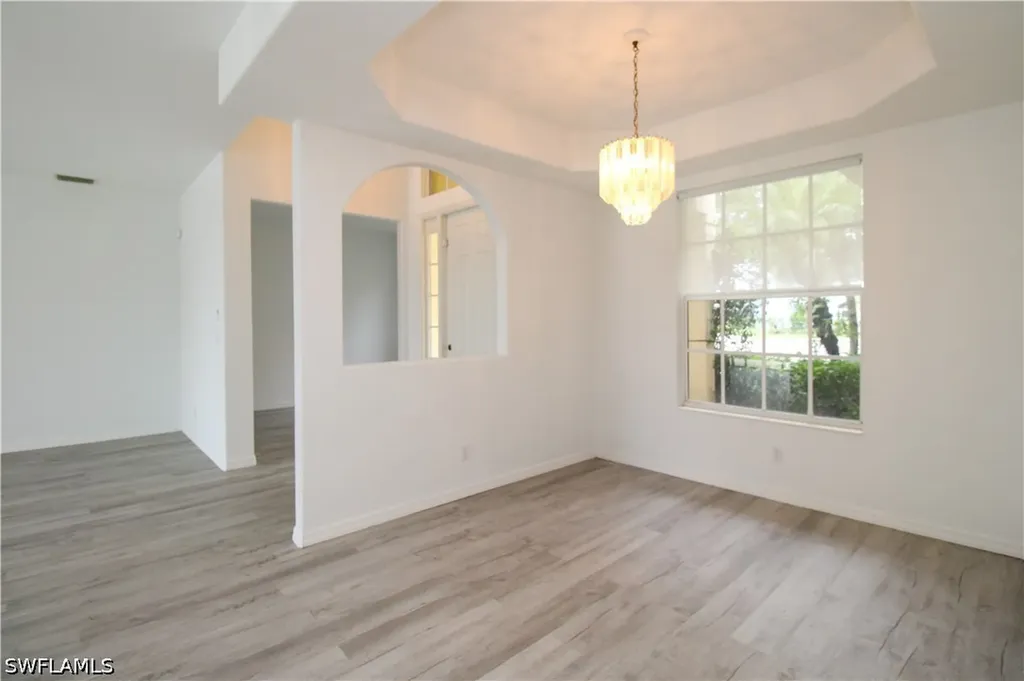 3927 Aurora Court Naples FL 34116
