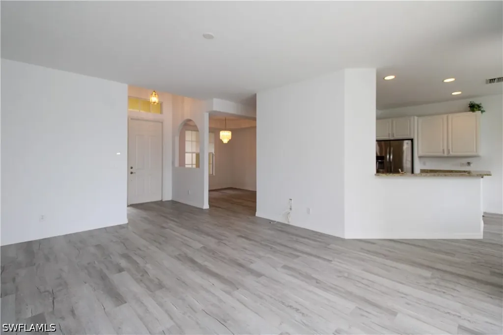 3927 Aurora Court Naples FL 34116