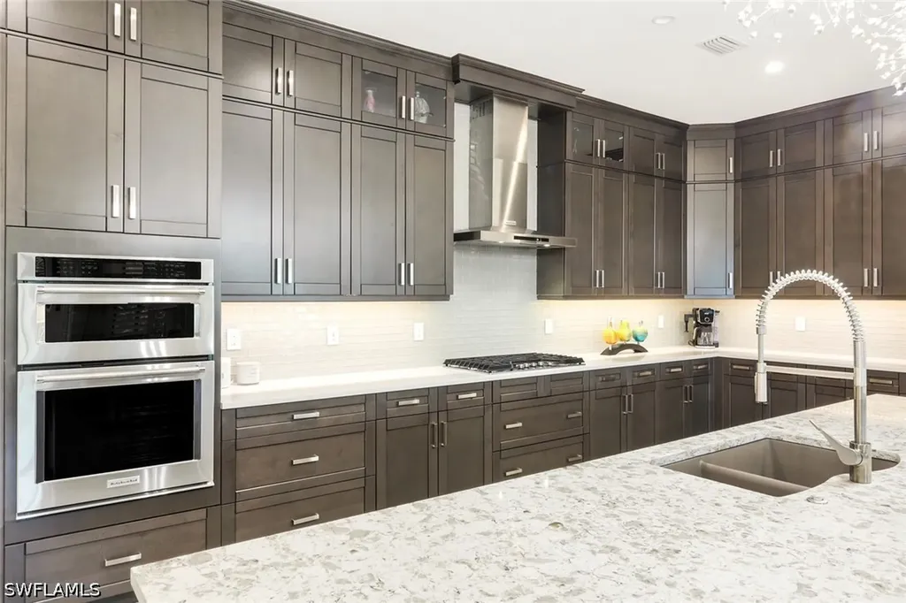 16358 Corsica Way Naples FL 34110