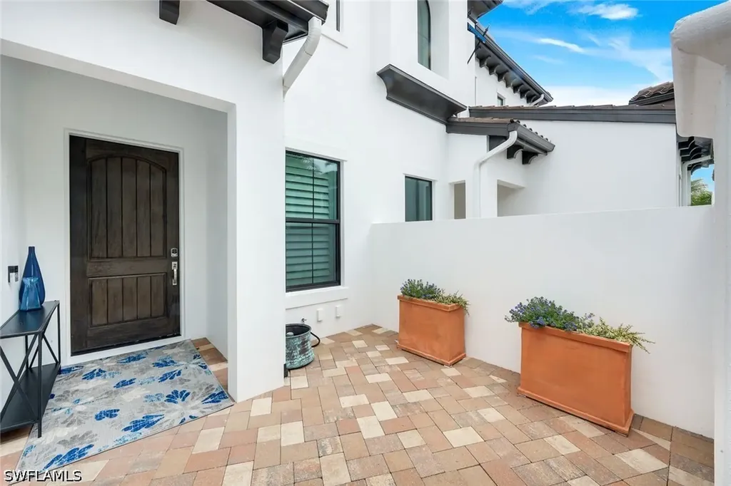 16358 Corsica Way Naples FL 34110