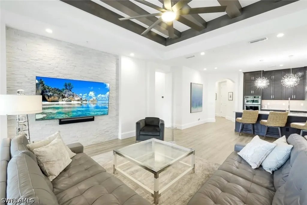 16358 Corsica Way Naples FL 34110