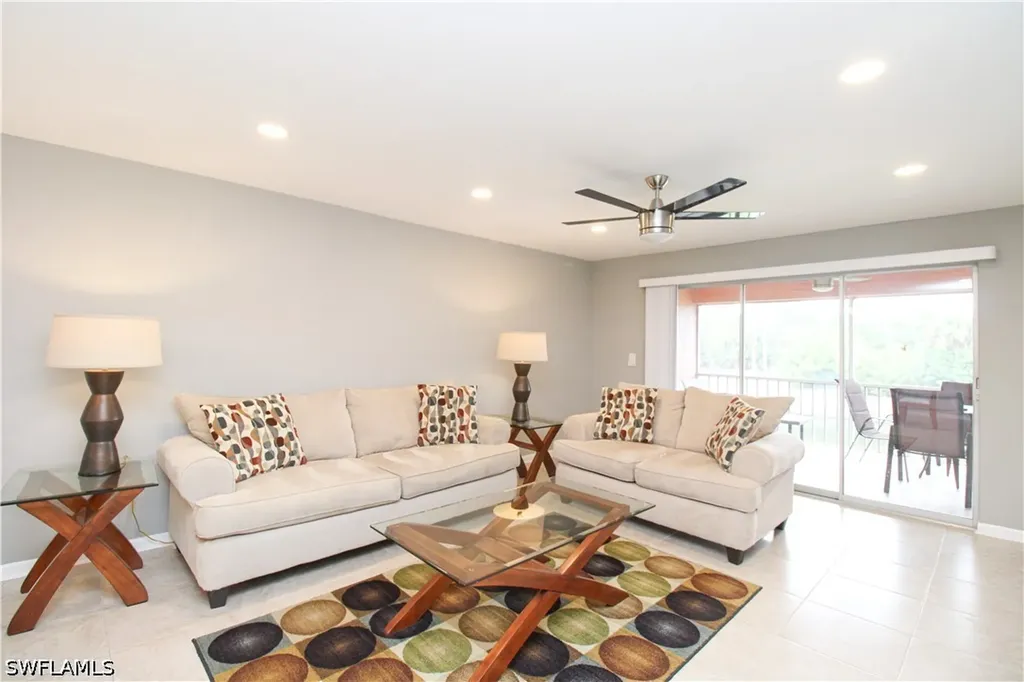 600 Valley Stream Drive Naples FL 34113