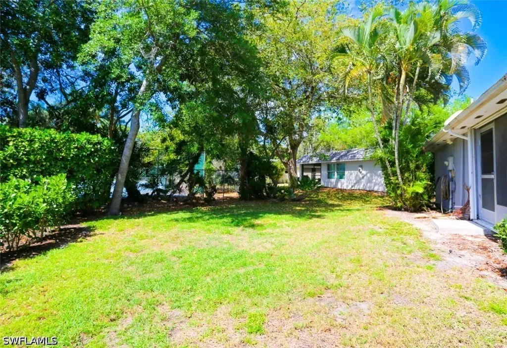 225 Georgetown Boulevard Naples FL 34112