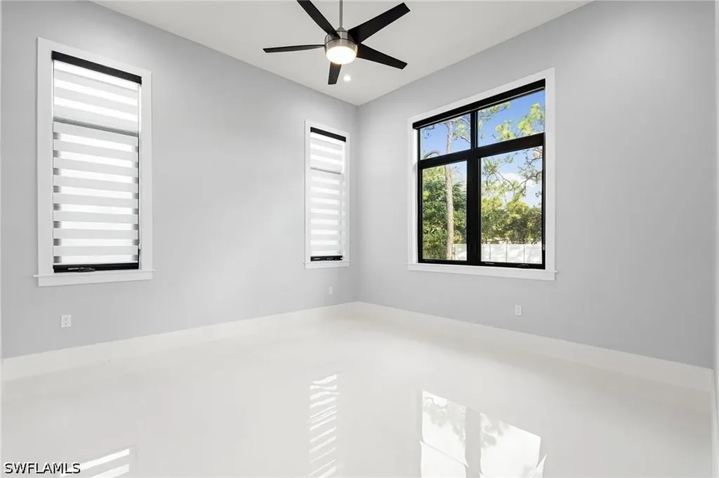 10 Caribbean Road Naples FL 34108