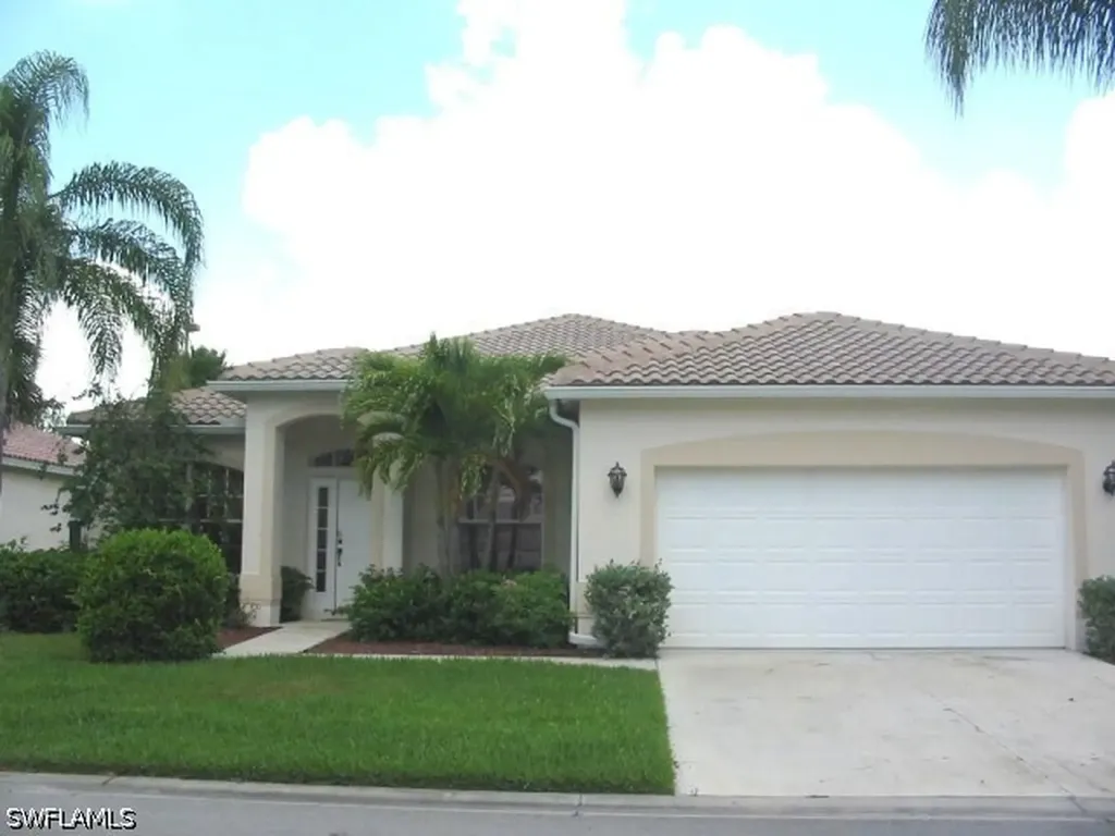 11028 Lakeland Circle Fort Myers FL 33913