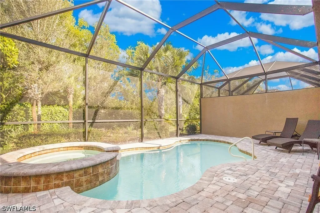 7674 Jacaranda Lane Naples FL 34114