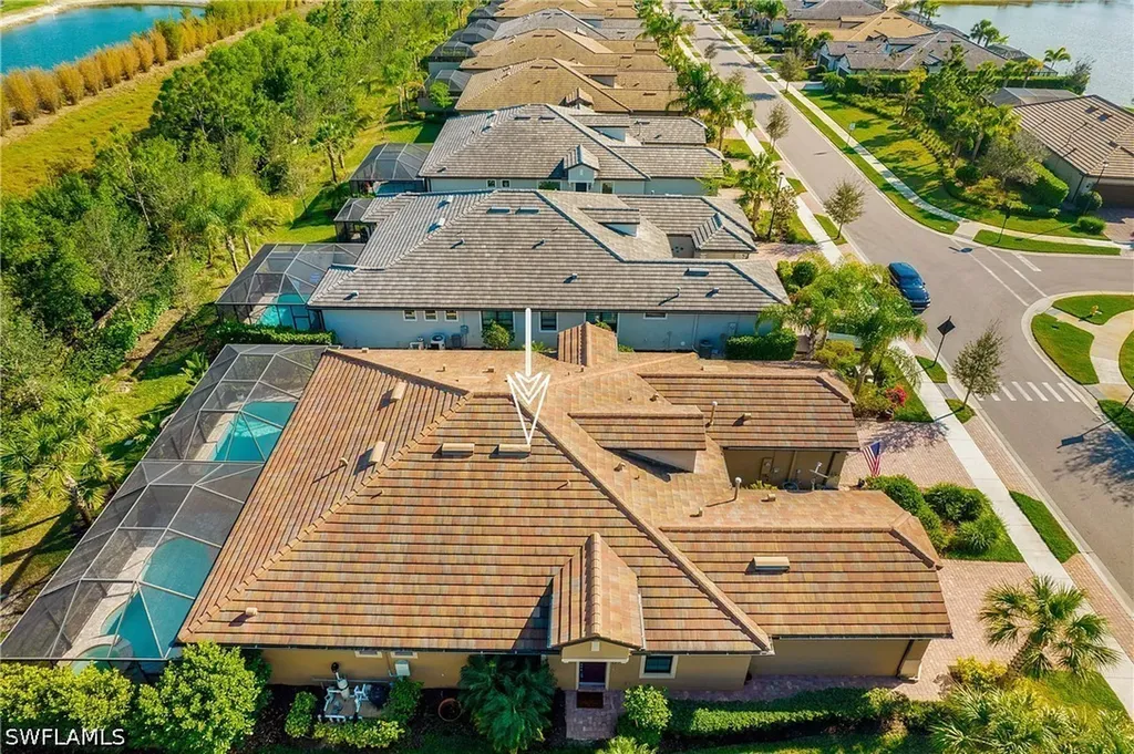 7674 Jacaranda Lane Naples FL 34114