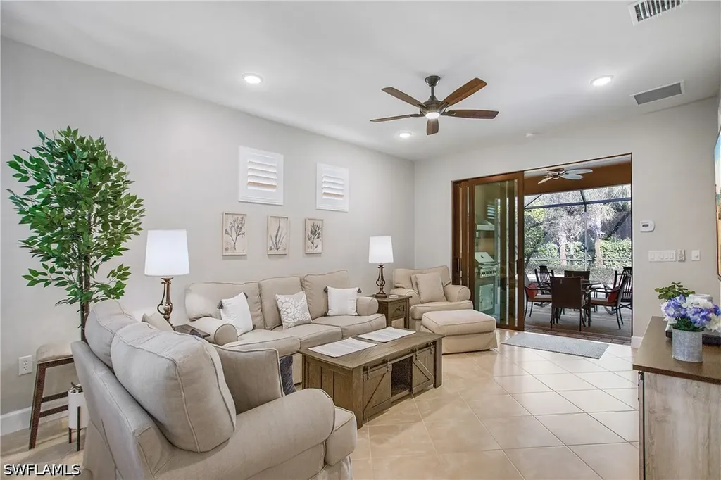 7674 Jacaranda Lane Naples FL 34114
