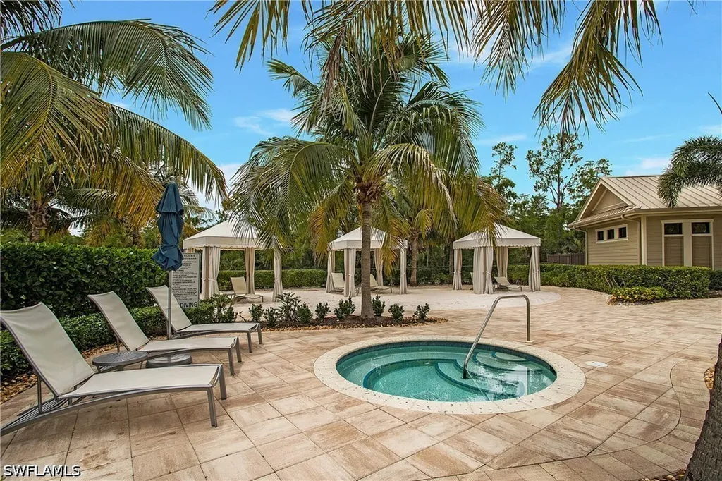 7674 Jacaranda Lane Naples FL 34114