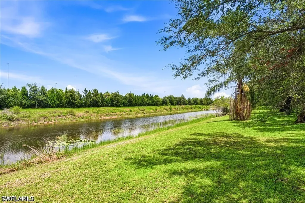 661 Grand Rapids Boulevard Naples FL 34120