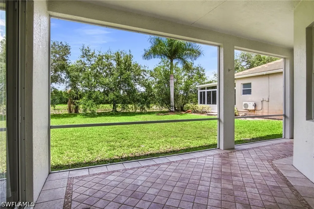 661 Grand Rapids Boulevard Naples FL 34120
