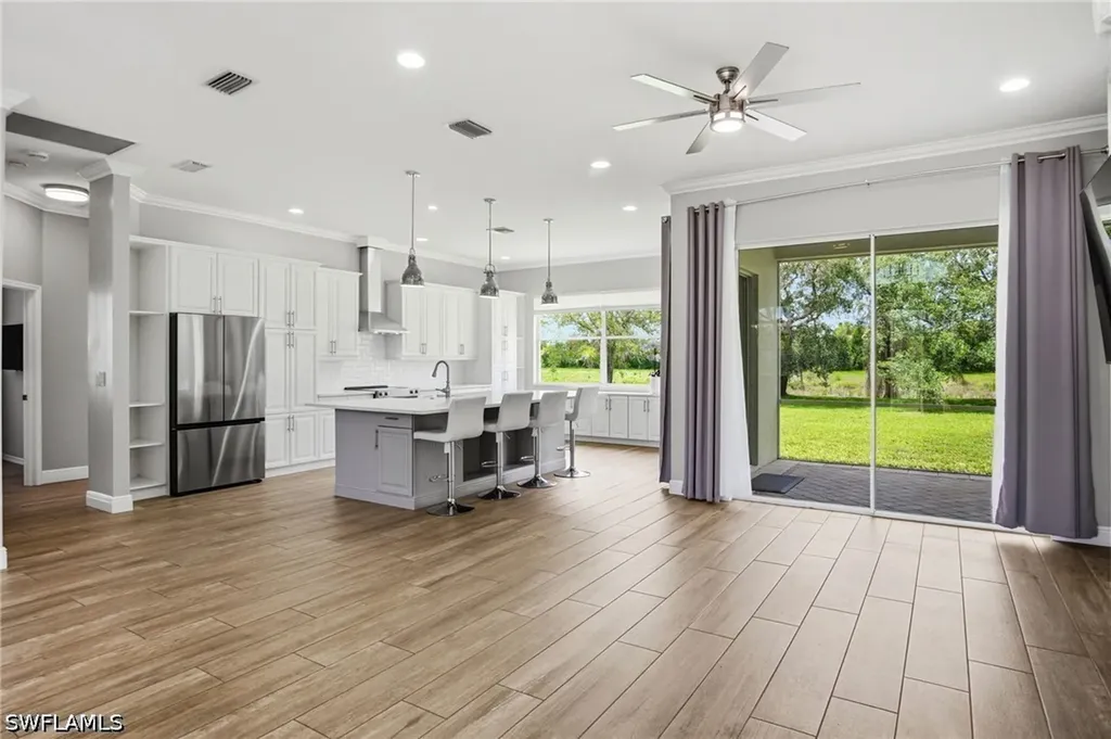 661 Grand Rapids Boulevard Naples FL 34120