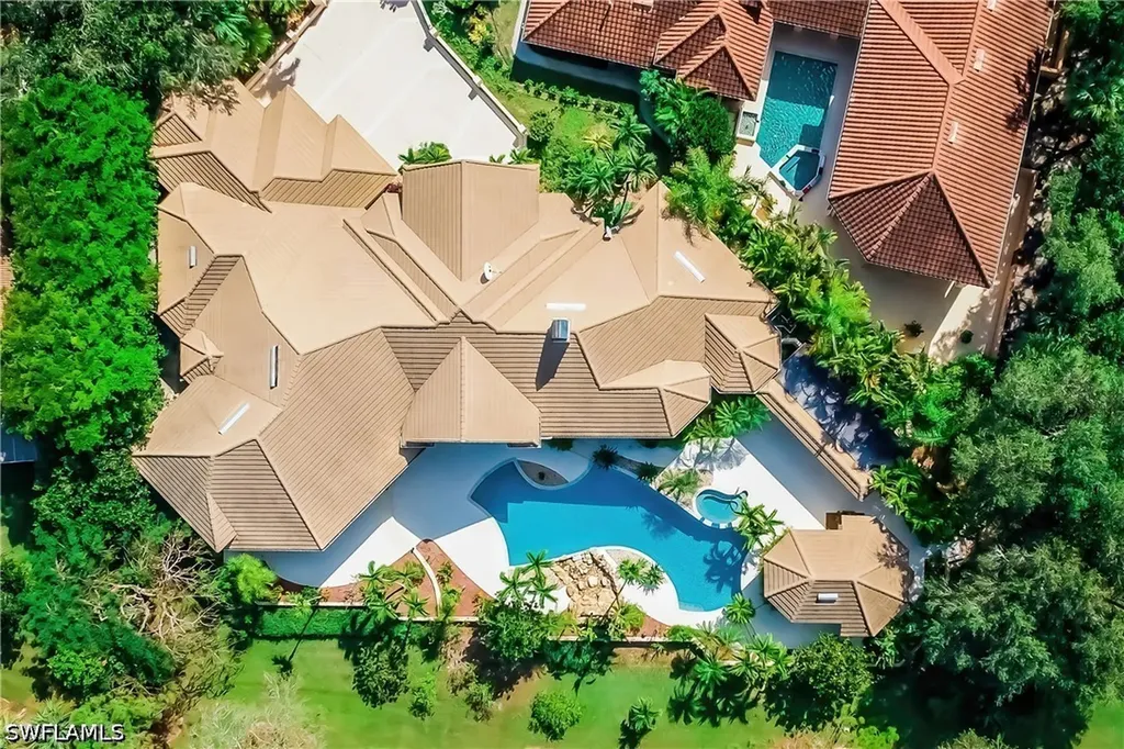 6599 Glen Arbor Way Naples FL 34119