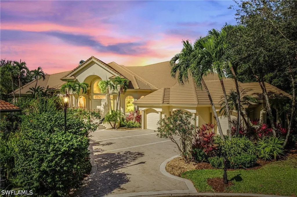 6599 Glen Arbor Way Naples FL 34119