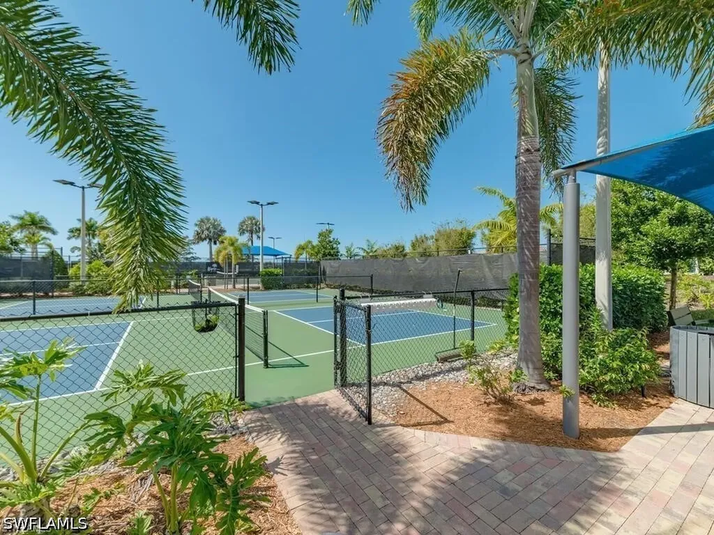 14338 Laguna Springs Lane Naples FL 34114
