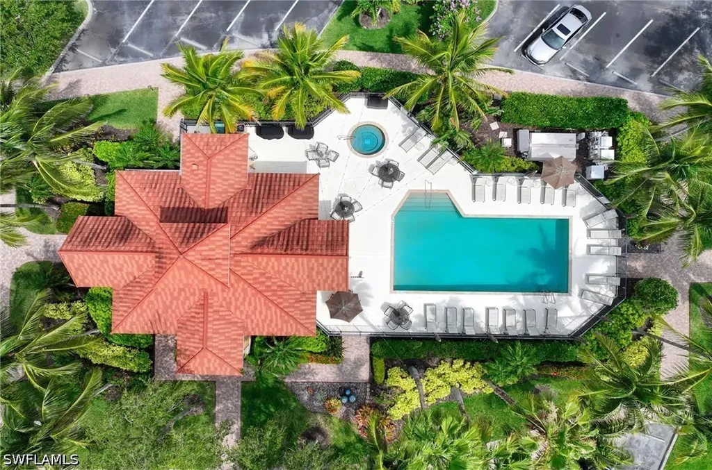 8649 Champions Point Naples FL 34113