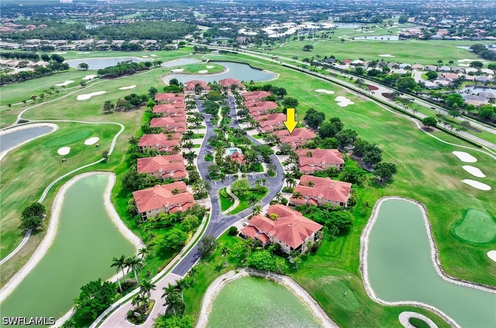 8649 Champions Point Naples FL 34113