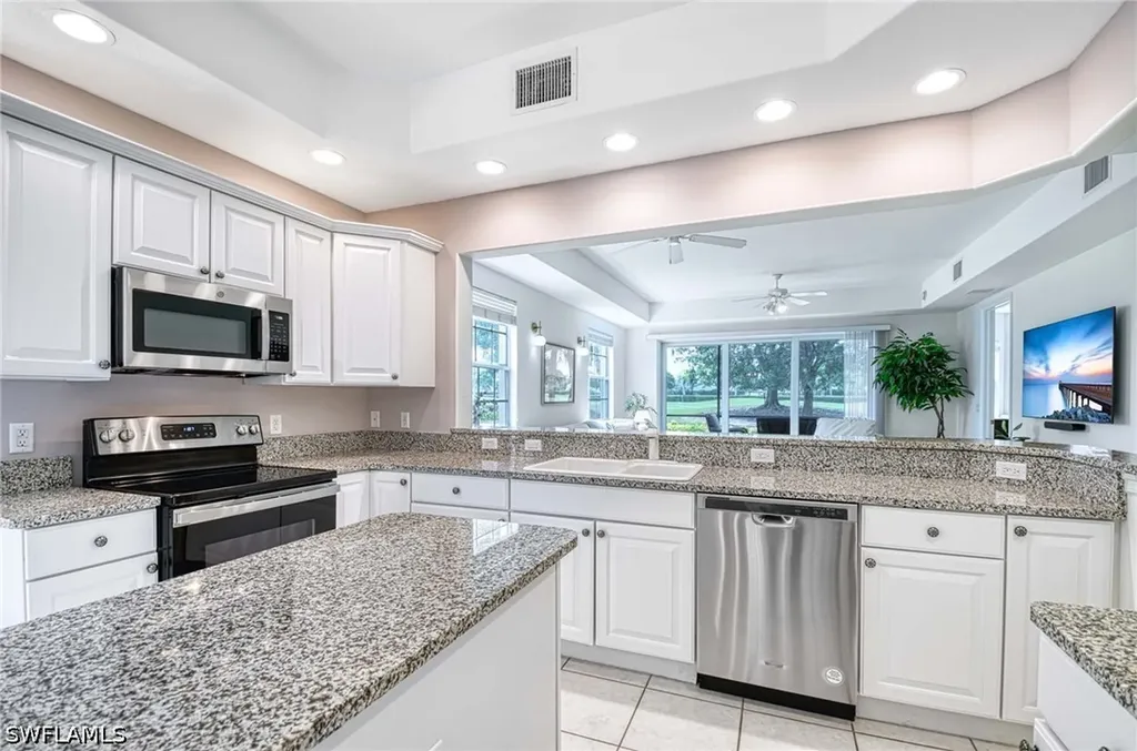 8649 Champions Point Naples FL 34113