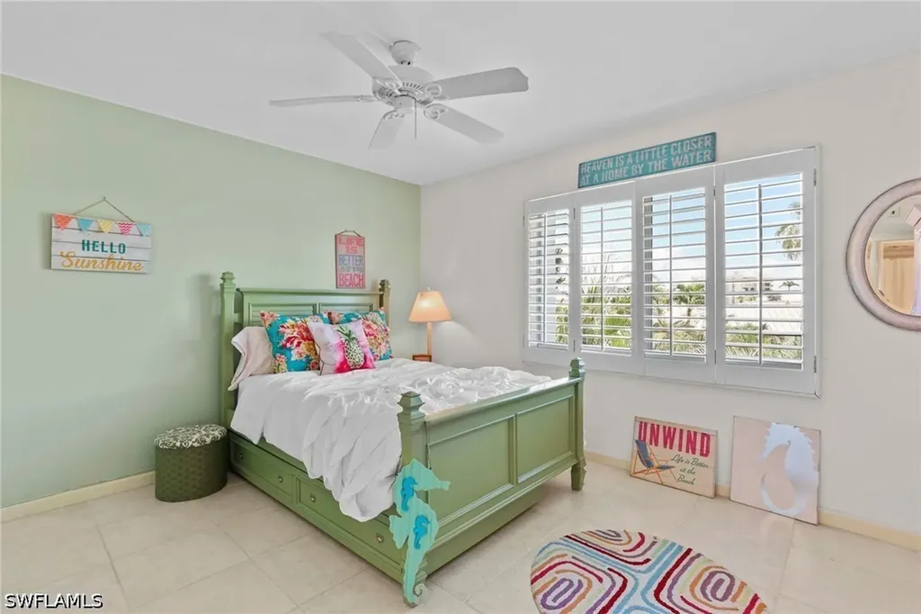 1930 Gulf Shore Boulevard N Naples FL 34102