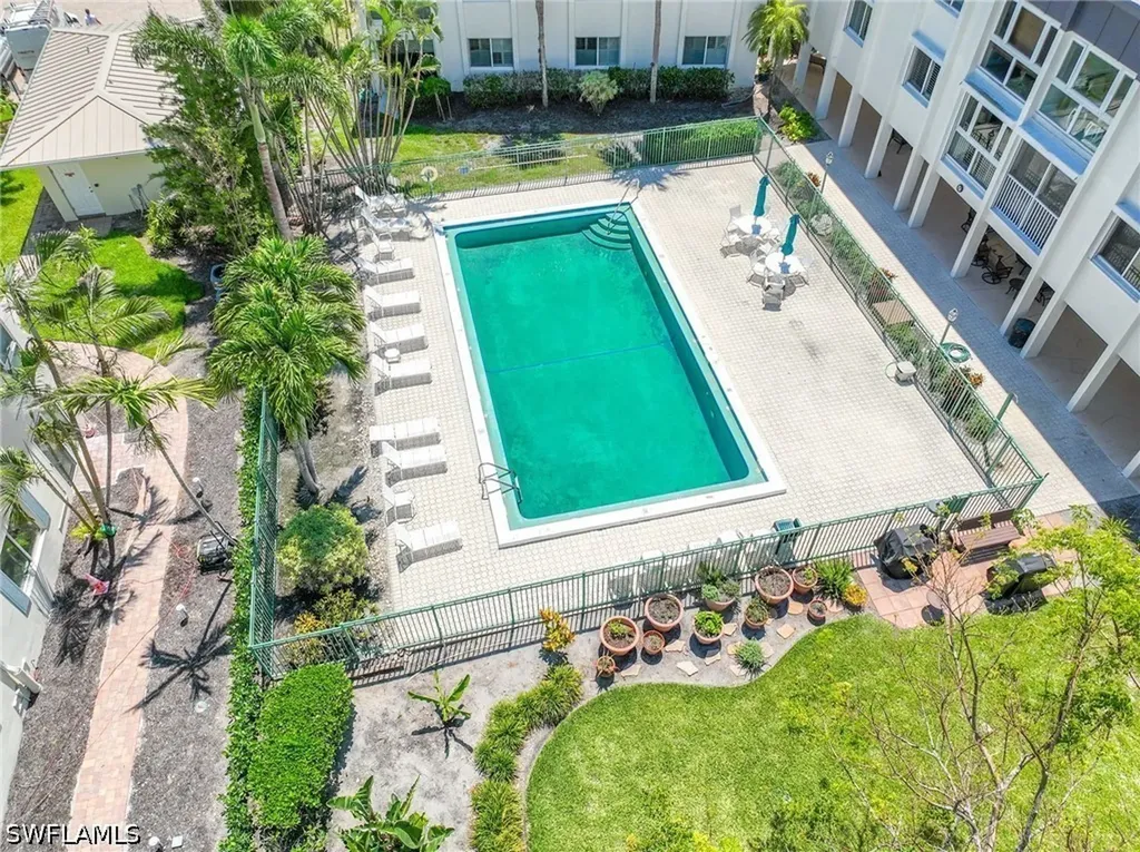 1930 Gulf Shore Boulevard N Naples FL 34102