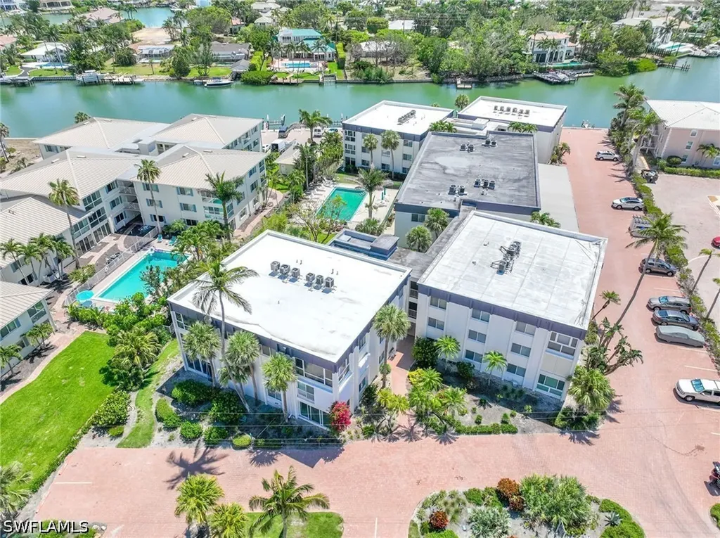 1930 Gulf Shore Boulevard N Naples FL 34102