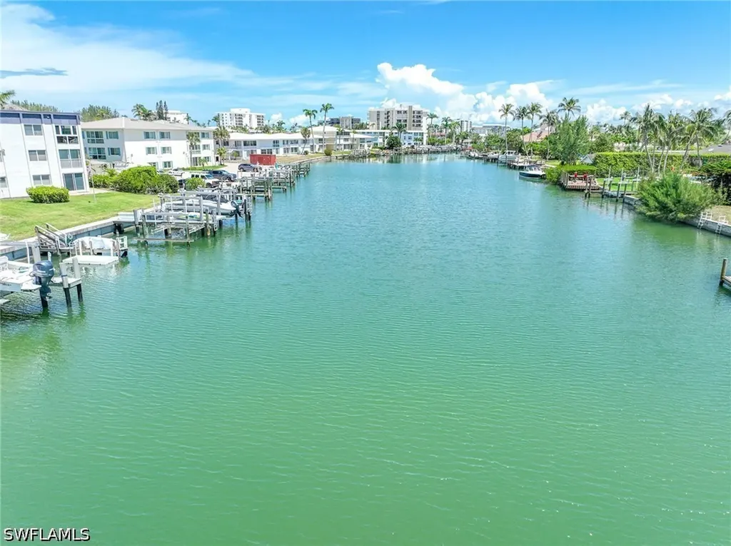 1930 Gulf Shore Boulevard N Naples FL 34102