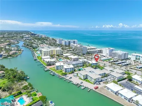 1930 Gulf Shore Boulevard N Naples FL 34102