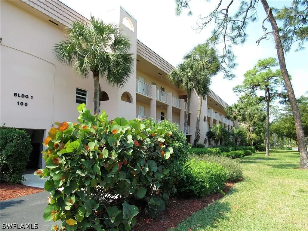 100 Forest Lakes Boulevard Naples FL 34105