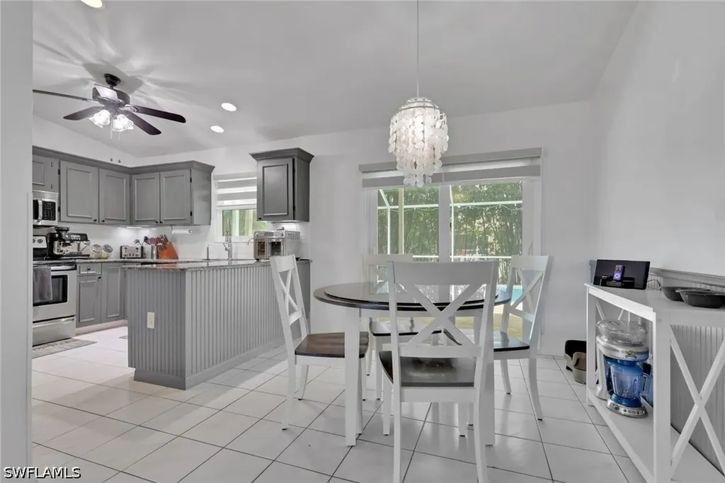 8341 Cardinal Road Fort Myers FL 33967