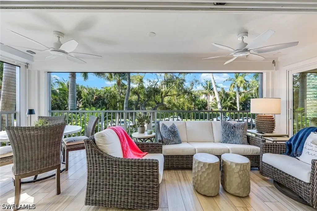 225 5th Avenue S Naples FL 34102