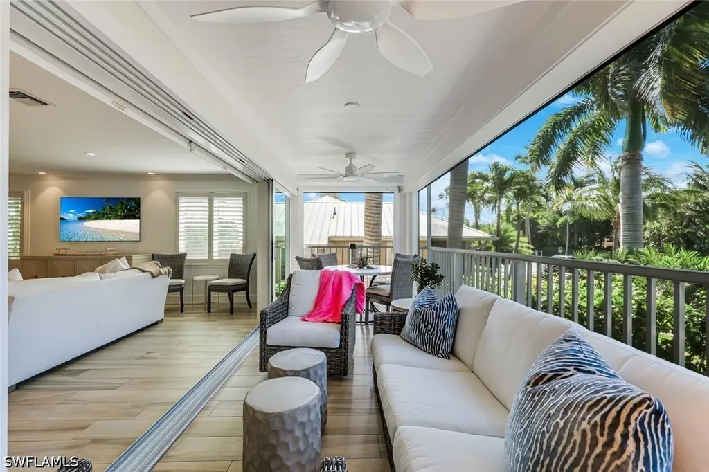 225 5th Avenue S Naples FL 34102