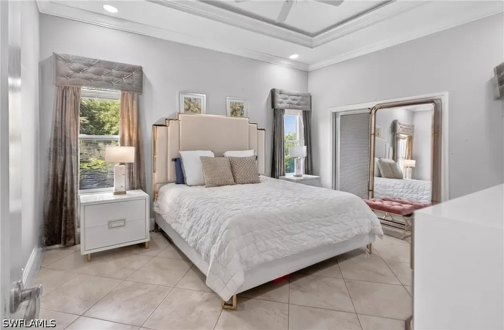 2863 Everglades Boulevard N Naples FL 34120