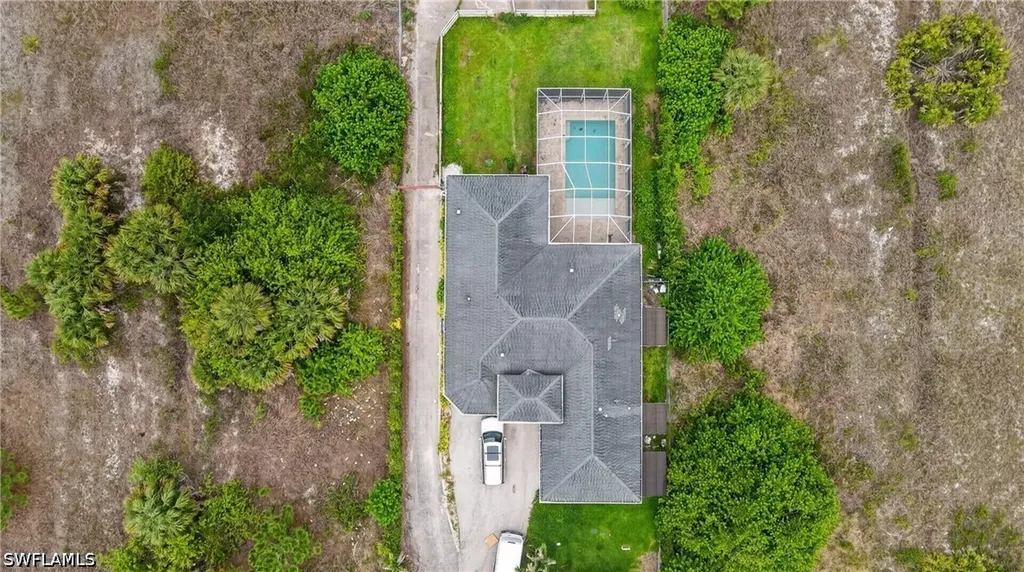 2863 Everglades Boulevard N Naples FL 34120