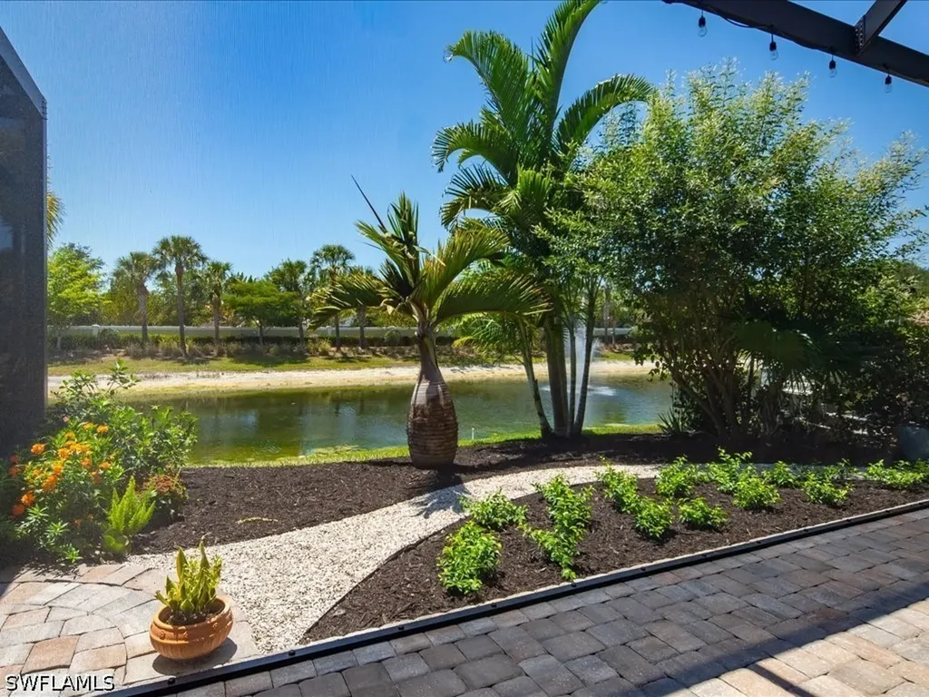 7225 Wilton Drive Naples FL 34109
