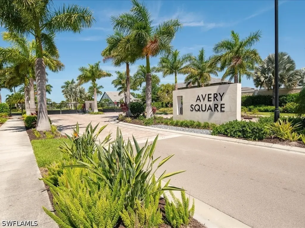 7225 Wilton Drive Naples FL 34109