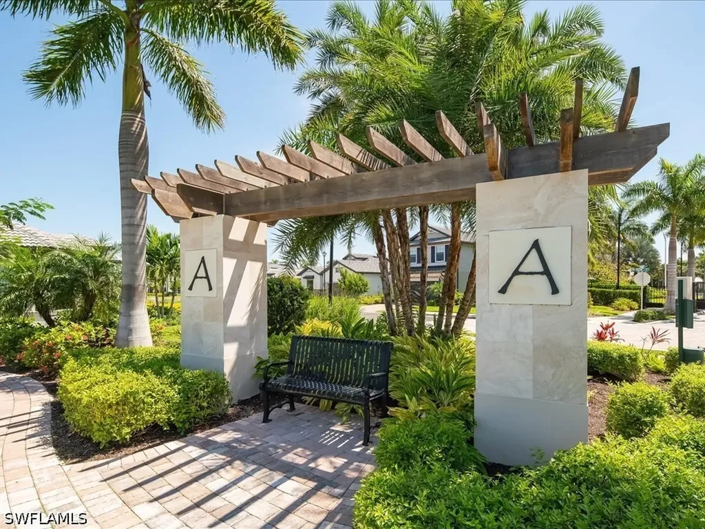 7225 Wilton Drive Naples FL 34109