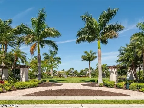 7225 Wilton Drive Naples FL 34109