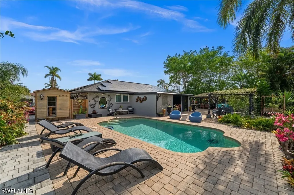 38 Willoughby Drive Naples FL 34110