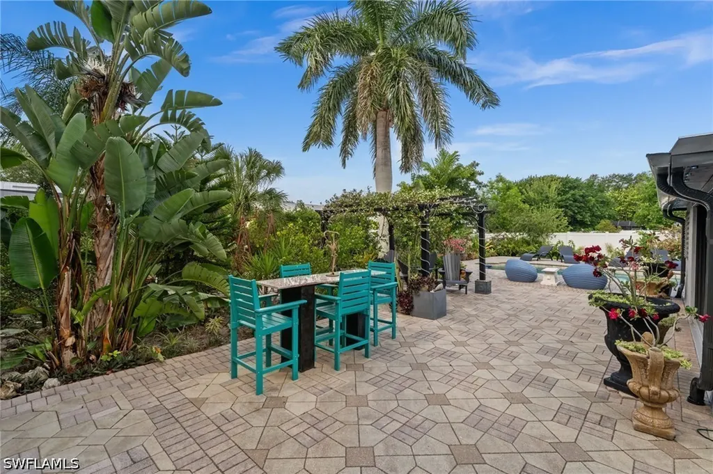 38 Willoughby Drive Naples FL 34110
