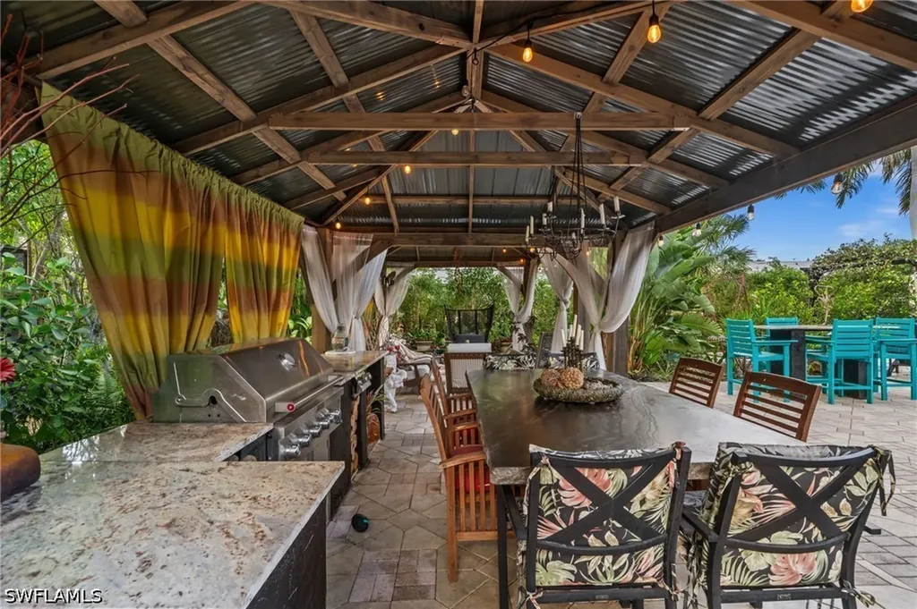 38 Willoughby Drive Naples FL 34110