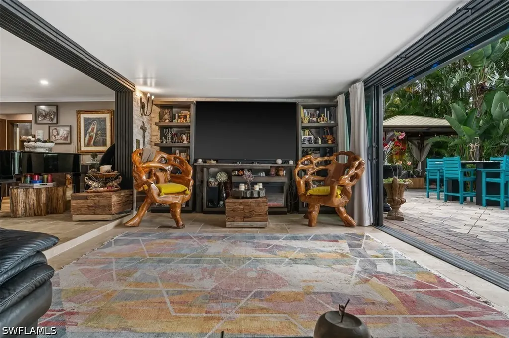 38 Willoughby Drive Naples FL 34110