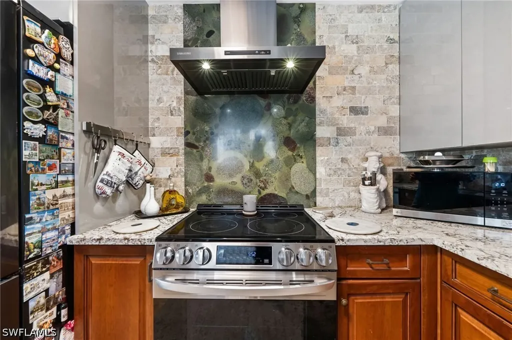 38 Willoughby Drive Naples FL 34110