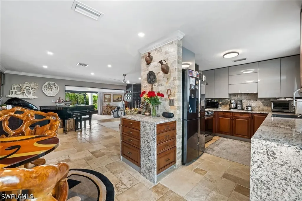 38 Willoughby Drive Naples FL 34110