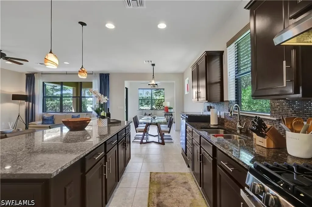 7103 Lily Way Naples FL 34114