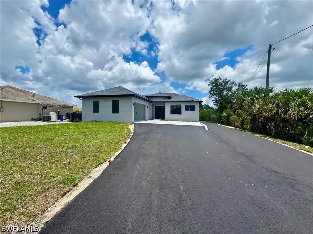 2741 41st Avenue NE Naples FL 34120