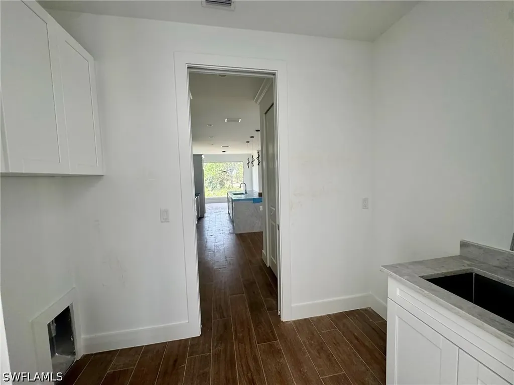 2741 41st Avenue NE Naples FL 34120