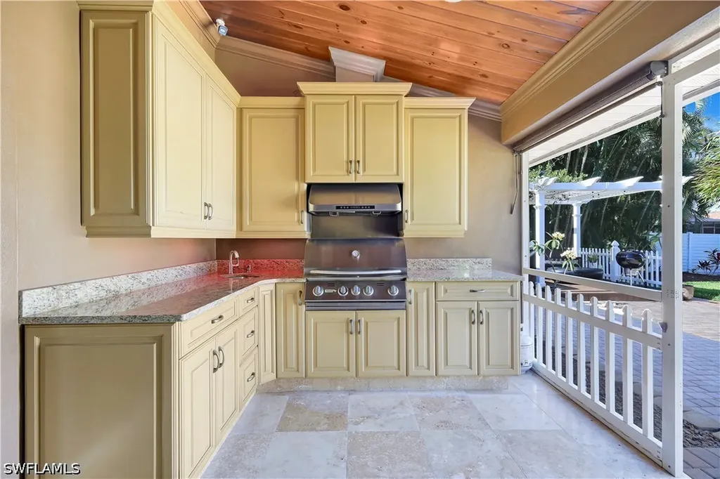 4312 SW 25th Place Cape Coral FL 33914