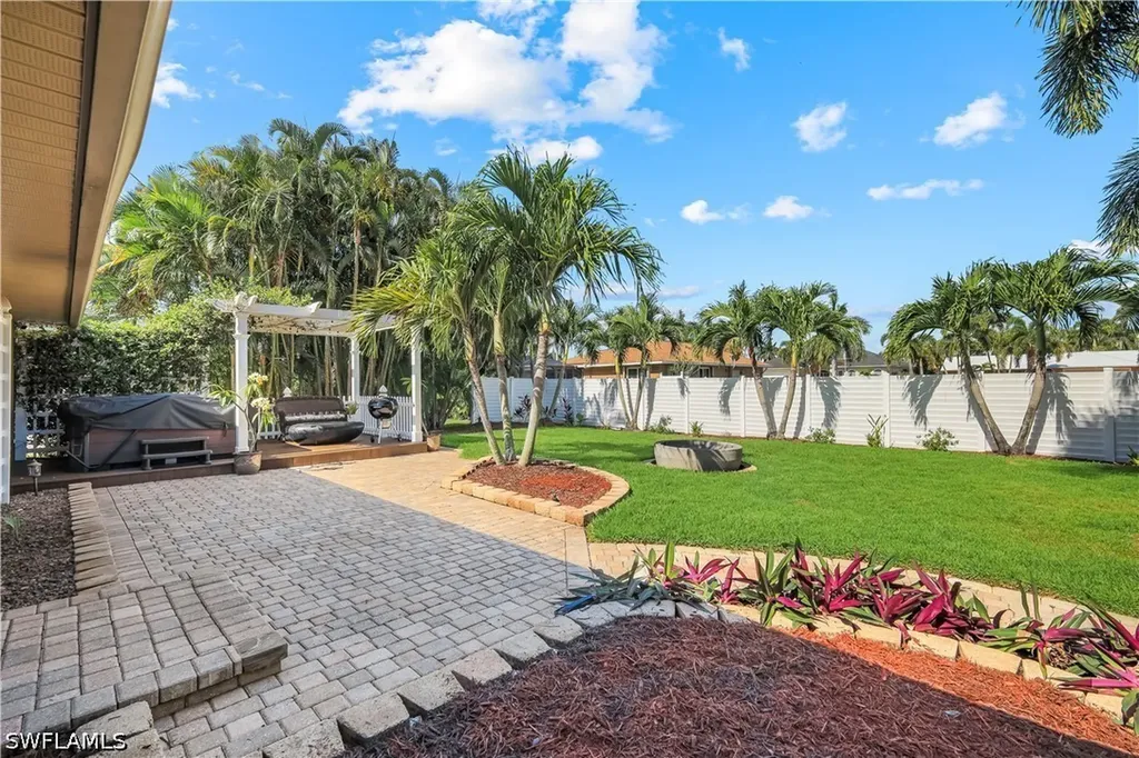 4312 SW 25th Place Cape Coral FL 33914