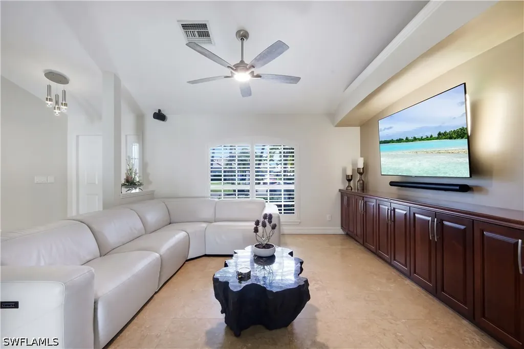 4312 SW 25th Place Cape Coral FL 33914